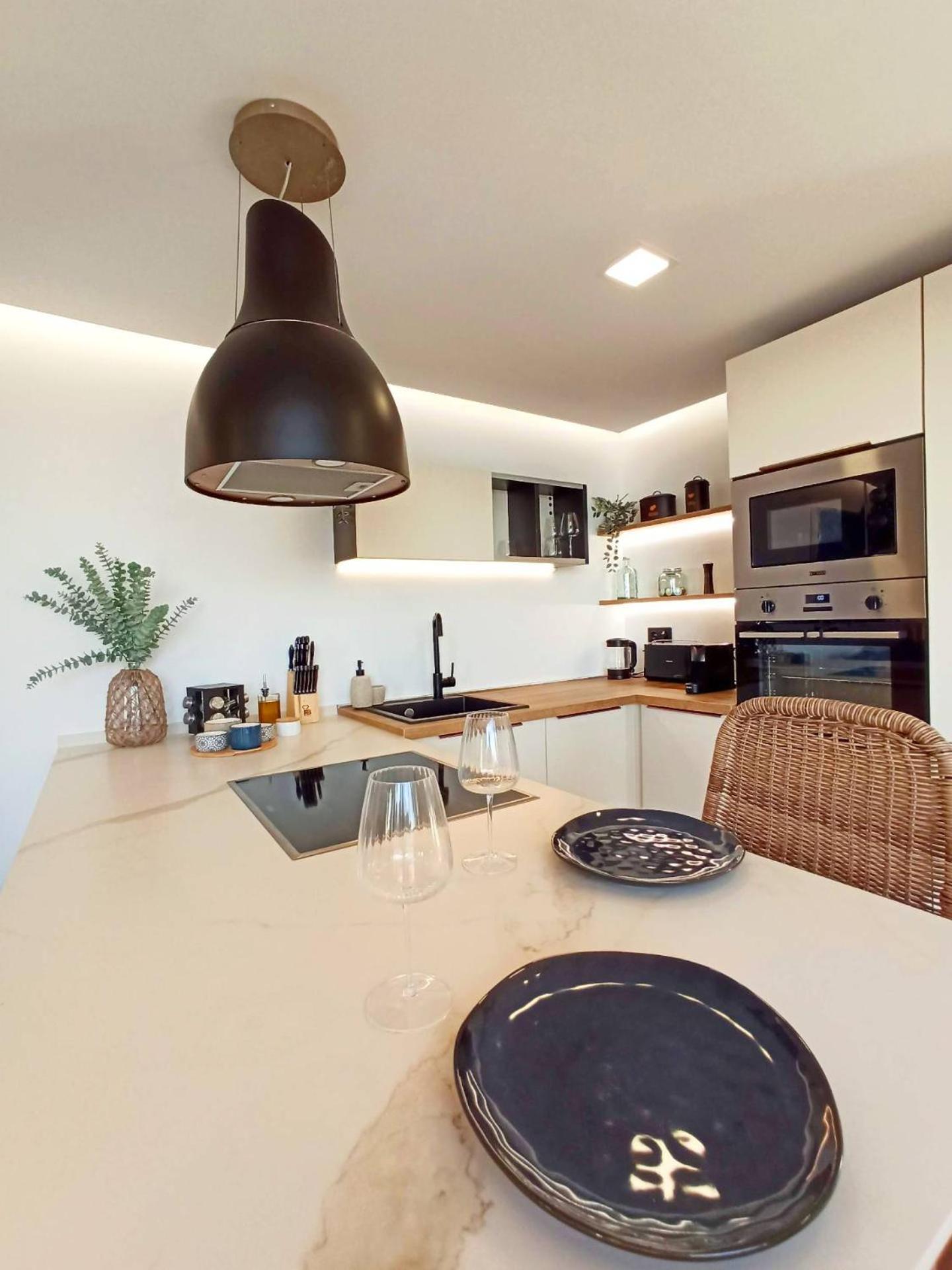 Boutique Benidorm Beach By Agencia Poniente Екстериор снимка